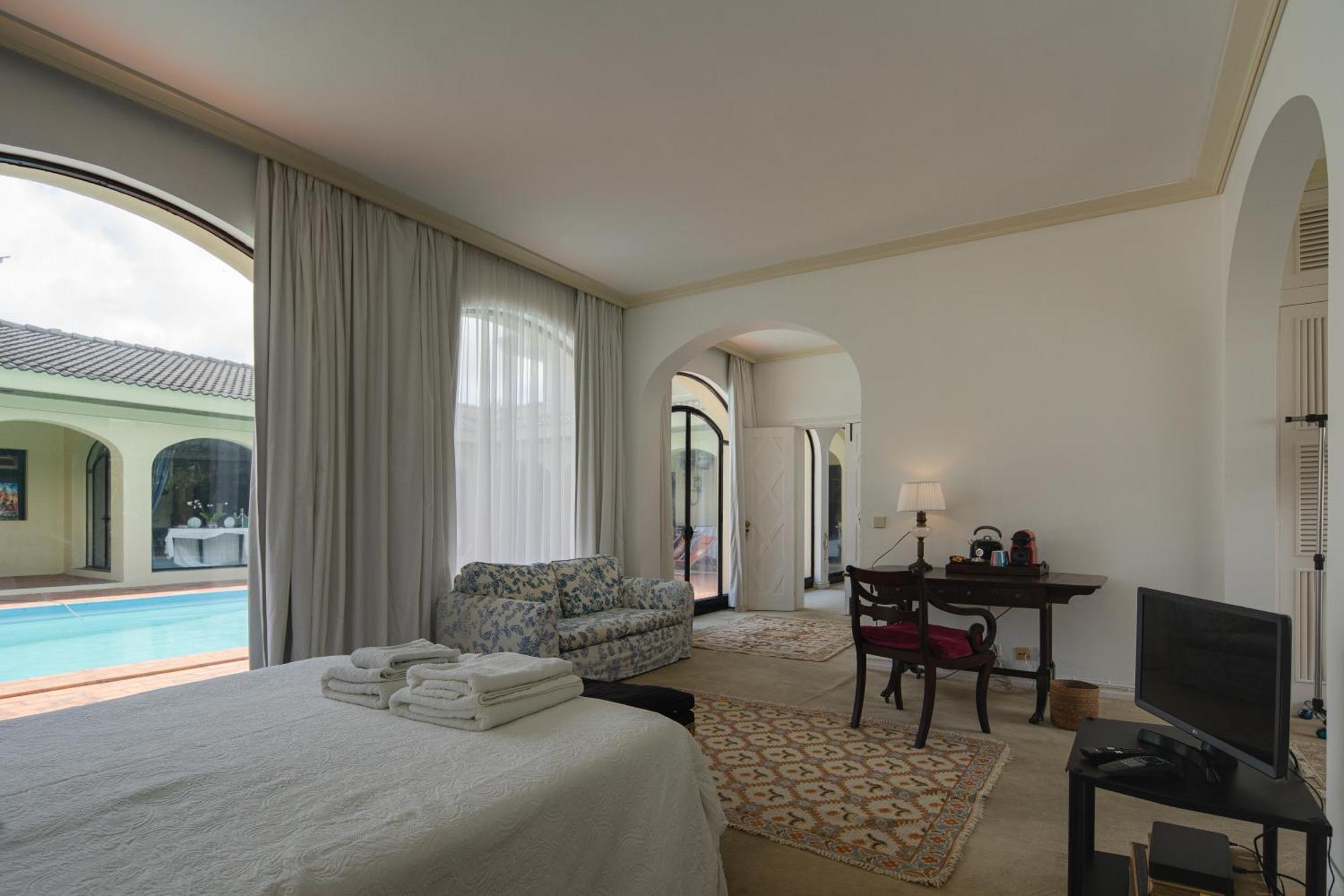 Casa Dos Arcos - Studios & Pool Понта Делгада Екстериор снимка